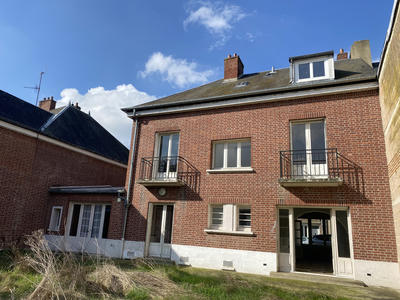 Maison - 151 m² - 7 pièces