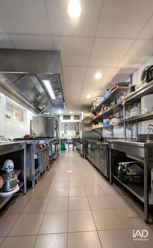 Local commercial - 115 m²