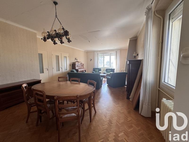 Maison - 188 m² - 8 pièces