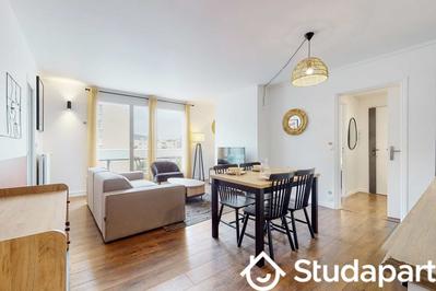 Chambre - 9 m² - 1 pièce