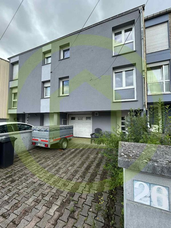 Maison de ville - 90 m² - 5 pièces