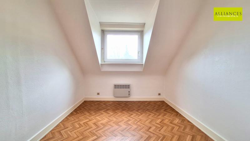 Immeuble - 155 m² - 9 pièces