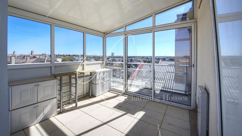 Appartement - 210 m² - 5 pièces