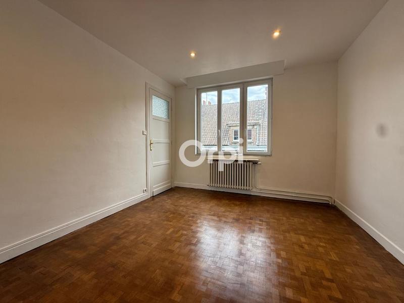 Maison - 210 m² - 10 pièces