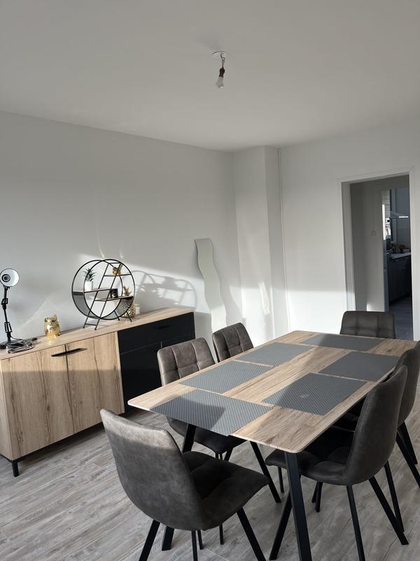 Appartement - 75 m² - 4 pièces