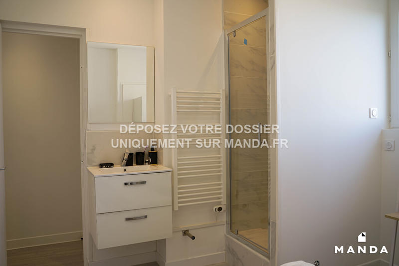 Chambre - 19 m² - 7 pièces