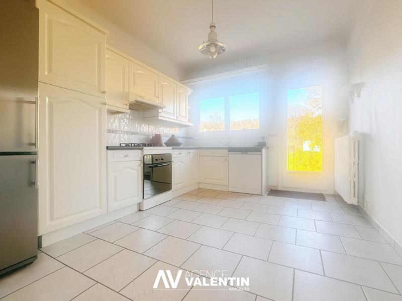 Maison - 107 m² - 5 pièces