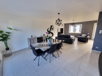 Maison - 165 m² - 8 pièces
