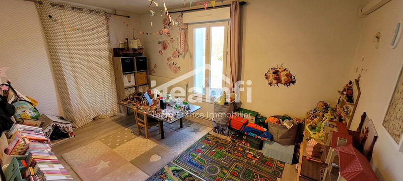 Maison - 157 m² - 5 pièces