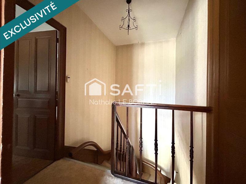 Maison - 235 m² - 4 pièces