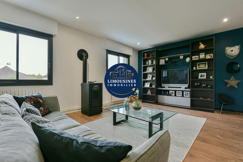 Villa - 322 m² - 11 pièces