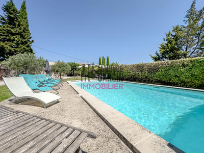 Mas - 150 m² - 6 pièces