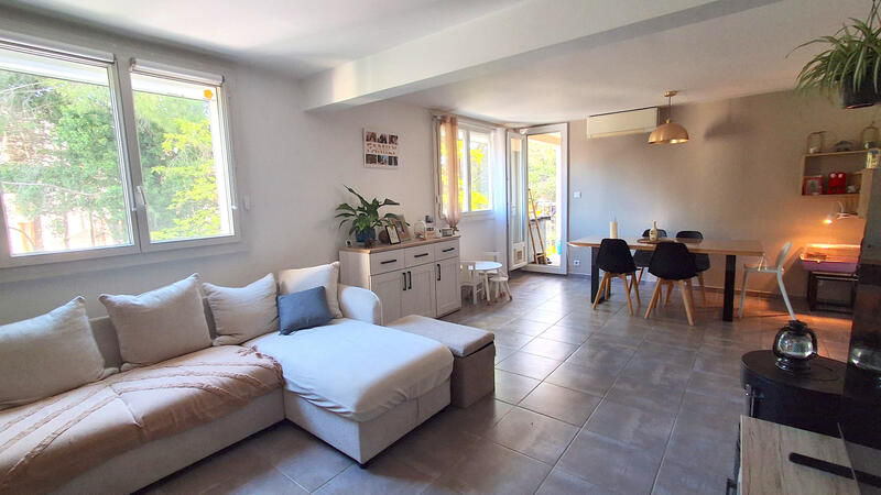 Appartement - 67 m² - 4 pièces