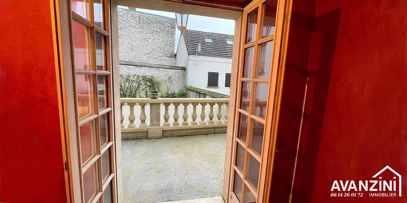 Maison - 163 m² - 6 pièces