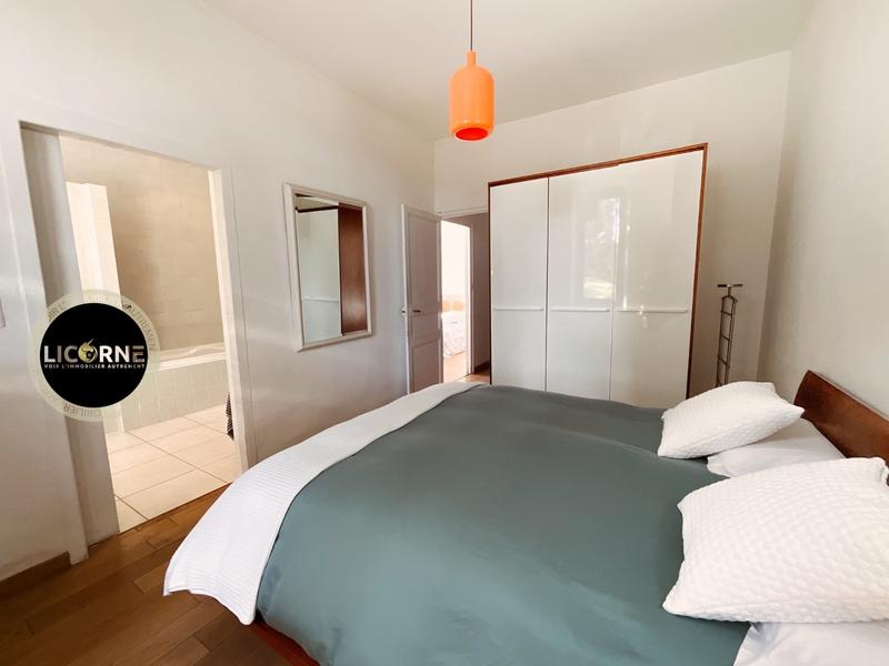 Mas - 267 m² - 7 pièces