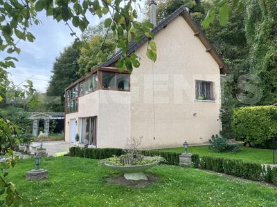 Maison - 176 m² - 6 pièces