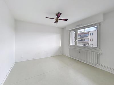 Appartement - 84 m² - 3 pièces