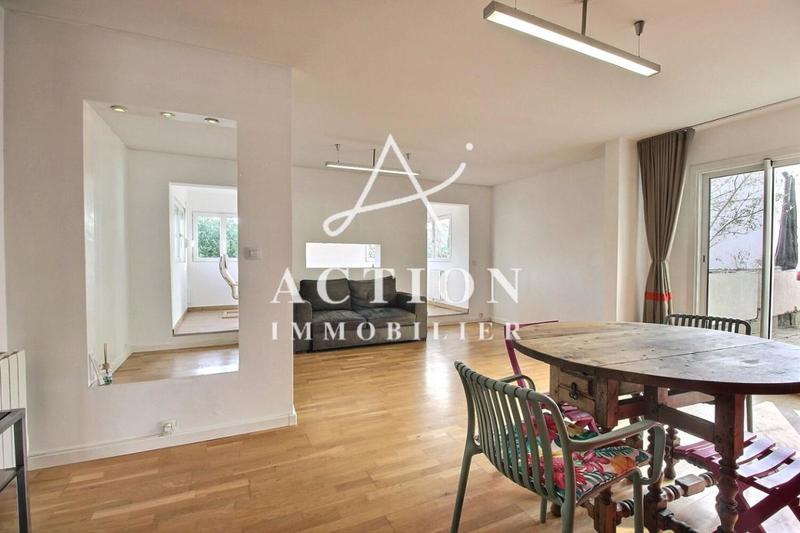 Appartement - 98 m² - 4 pièces