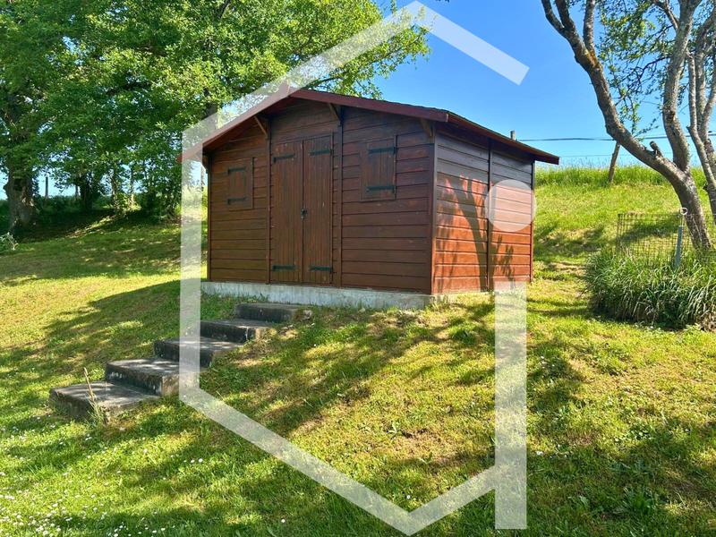 Maison - 105 m² - 8 pièces