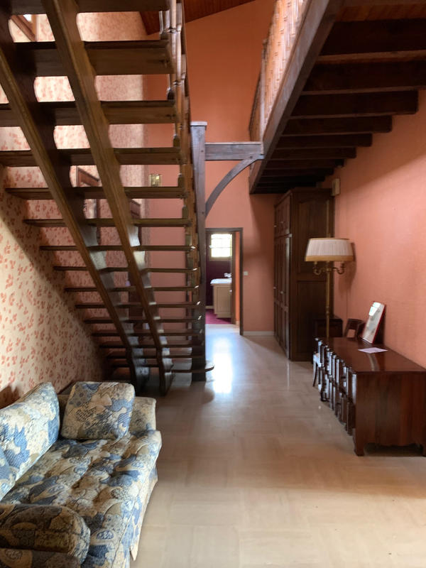 Propriété - 340 m² - 5 pièces