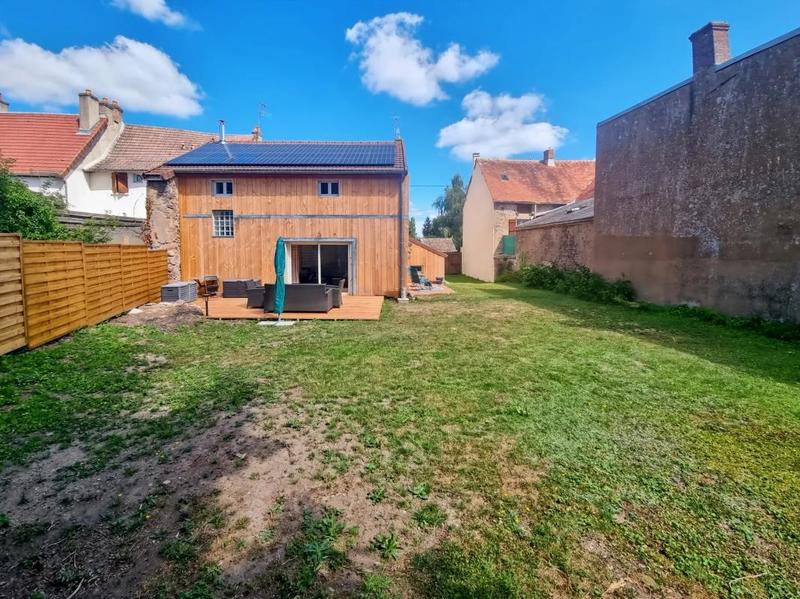 Maison - 207 m² - 7 pièces