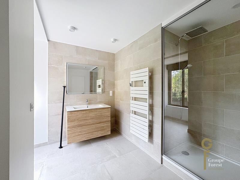 Maison - 193 m² - 5 pièces