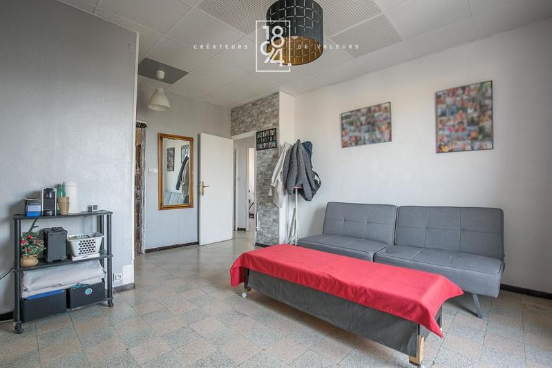 Appartement - 63 m² - 4 pièces