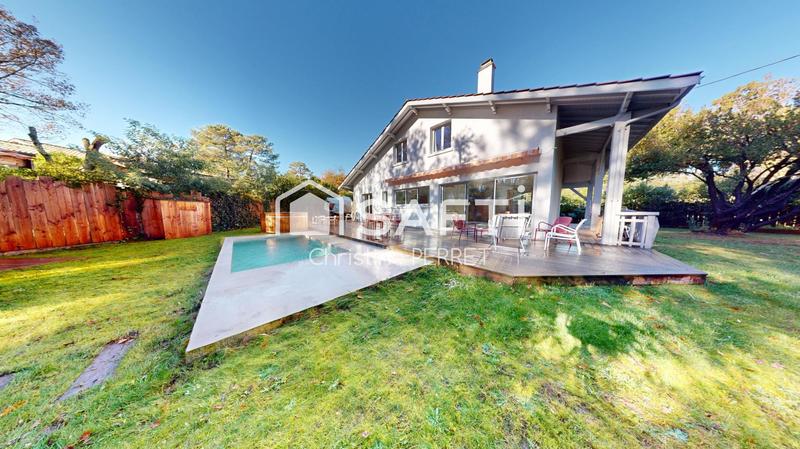 Villa - 155 m² - 7 pièces