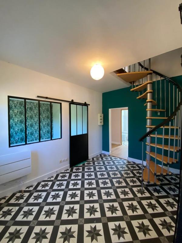 Maison - 165 m² - 8 pièces