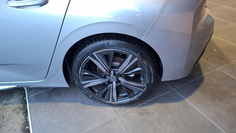 Peugeot 308 1.5 Bluehdi 130 Auto Eat8 Gt