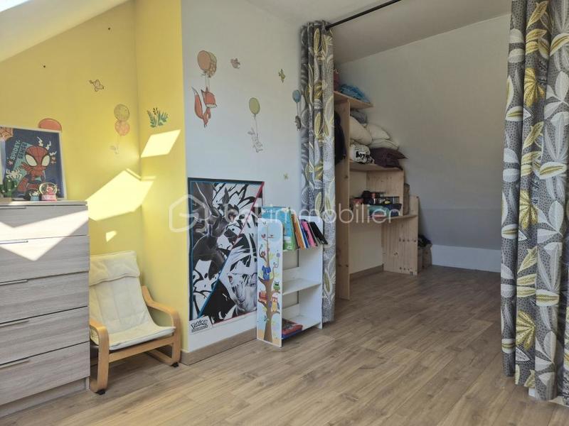 Maison traditionnelle - 122 m² - 6 pièces