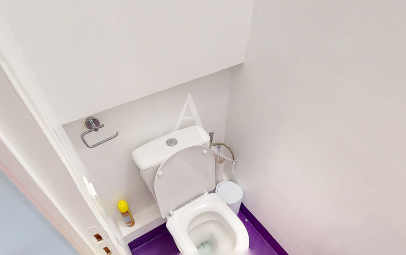 Appartement - 64 m² - 1 pièce