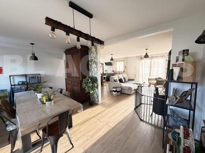 Maison - 143 m² - 6 pièces