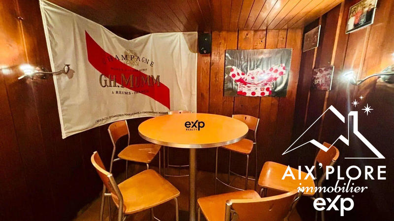 Fonds de commerce - 375 m²