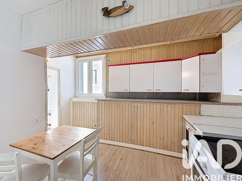 Appartement - 80 m² - 3 pièces