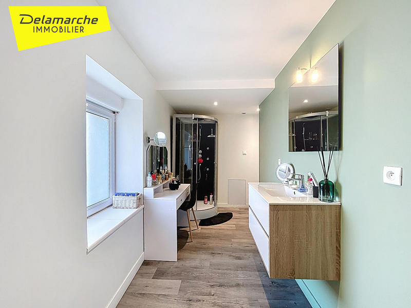 Maison - 175 m² - 7 pièces