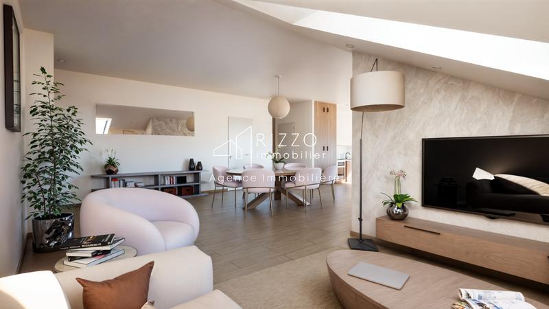 Appartement - 126 m² - 6 pièces