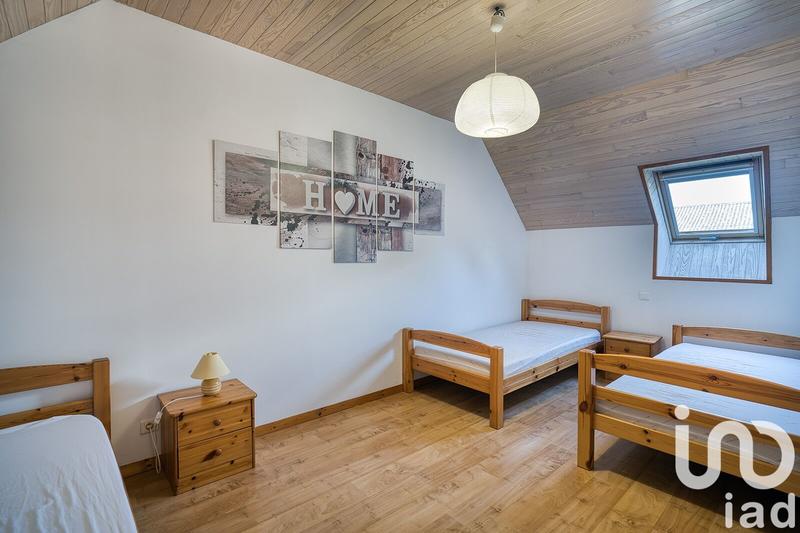 Maison - 486 m² - 17 pièces