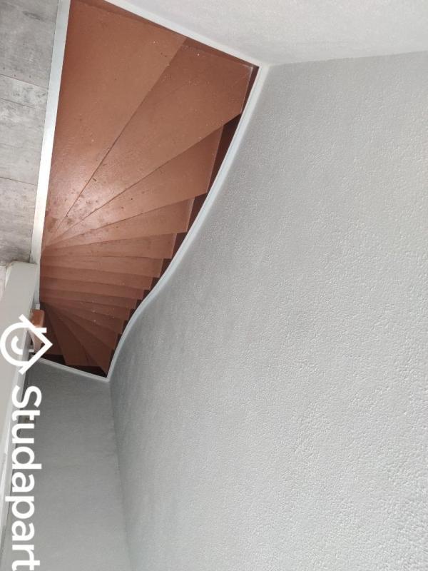 Chambre - 12 m² - 1 pièce