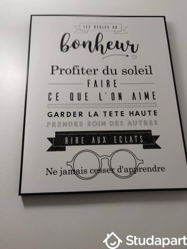 Chambre - 11 m² - 1 pièce