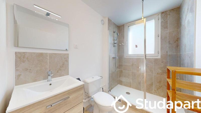 Chambre - 9 m² - 1 pièce