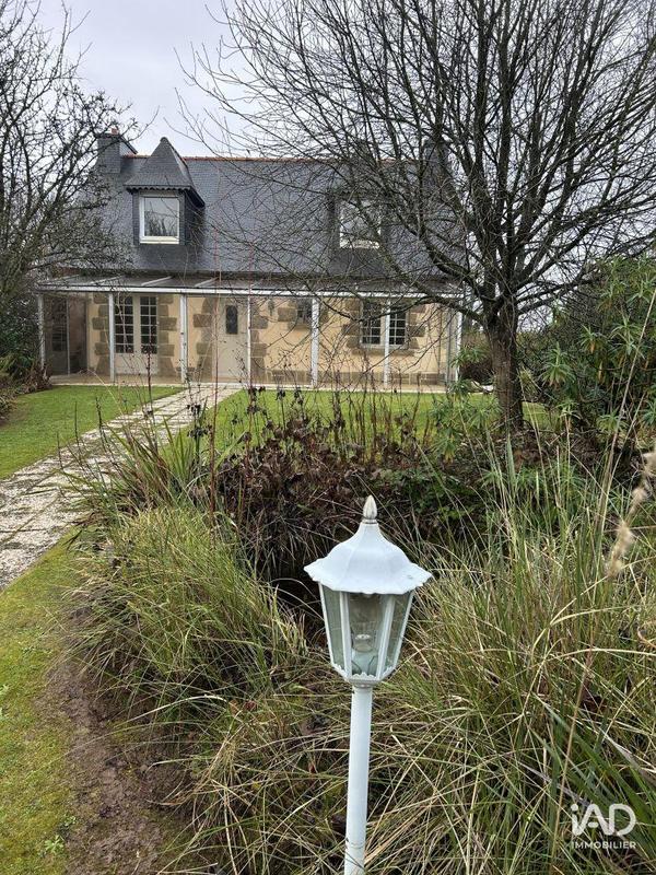 Maison - 138 m² - 7 pièces