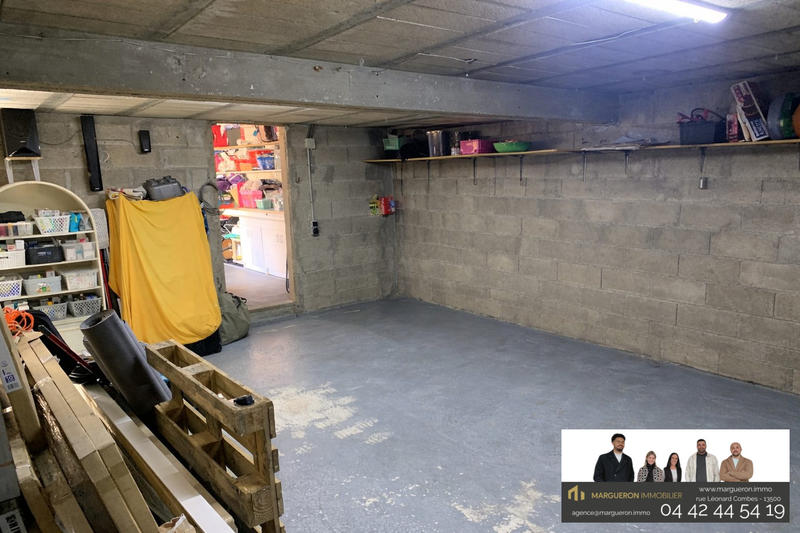 Villa - 100 m² - 4 pièces