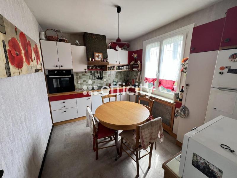 Maison - 138 m² - 6 pièces