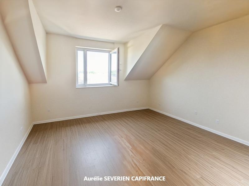 Maison - 166 m² - 10 pièces