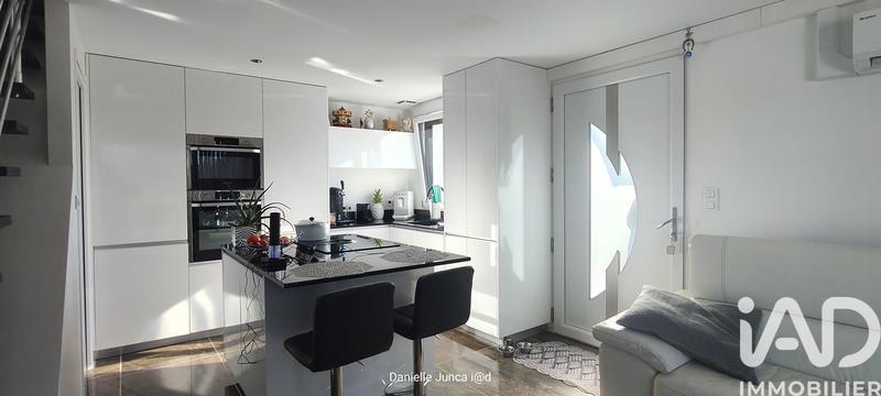 Appartement - 375 m² - 11 pièces