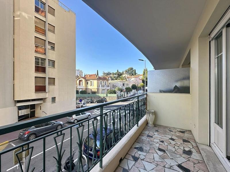 Studio - 23 m² - 1 pièce