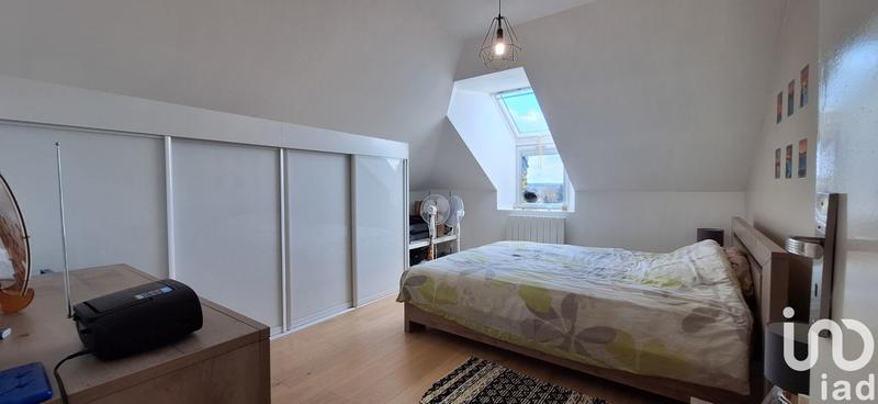 Maison - 260 m² - 6 pièces