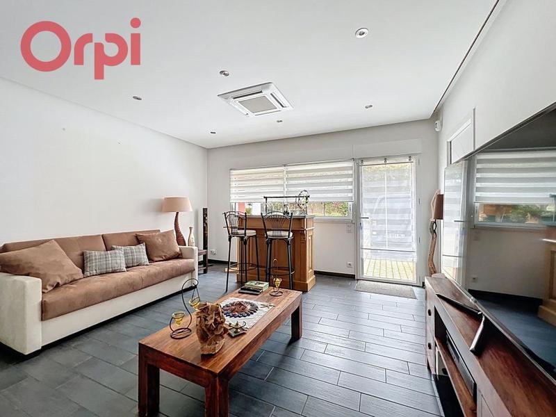 Villa - 225 m² - 5 pièces