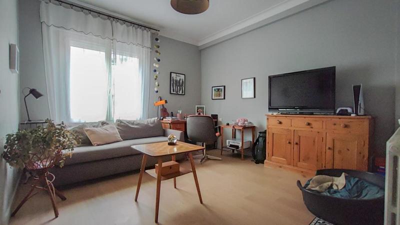 Maison ancienne - 220 m² - 7 pièces